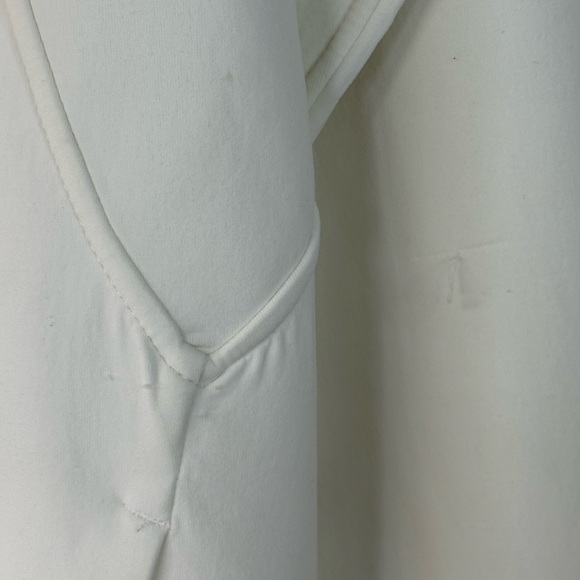 LULULEMON | Embrace The Space | Jacket | White - Picture 4 of 10